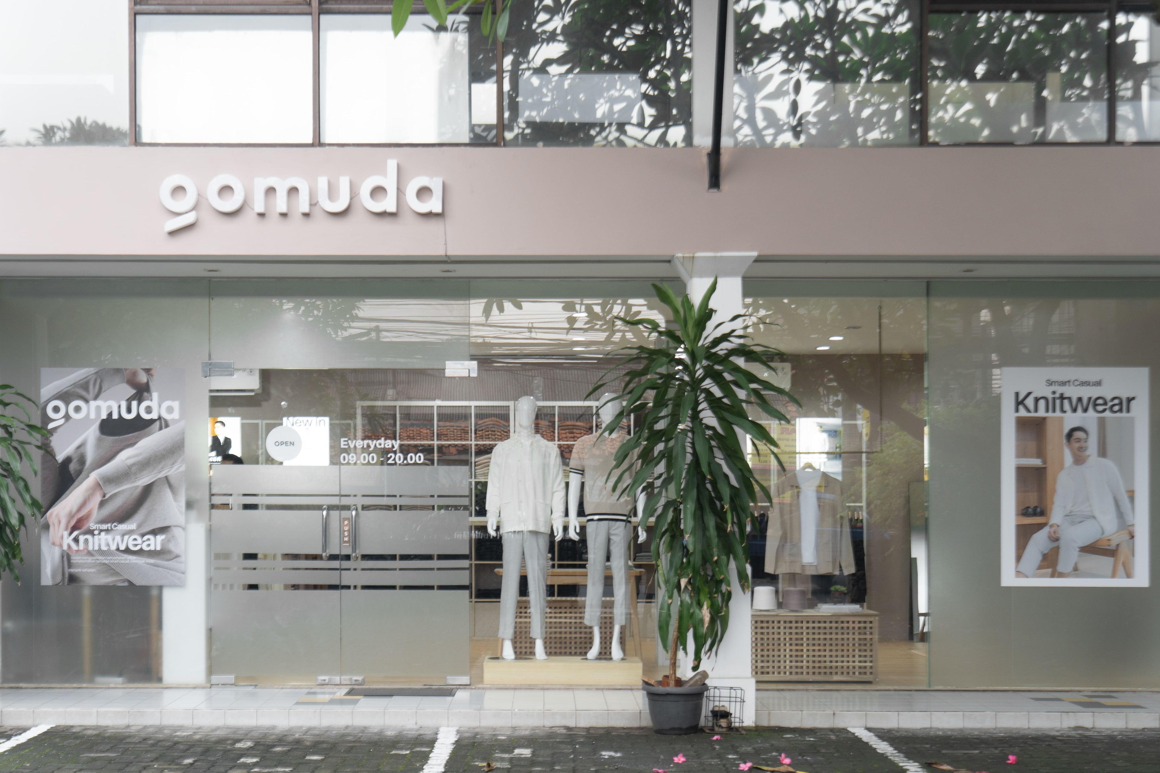Gomuda Knitwear Store Jakarta