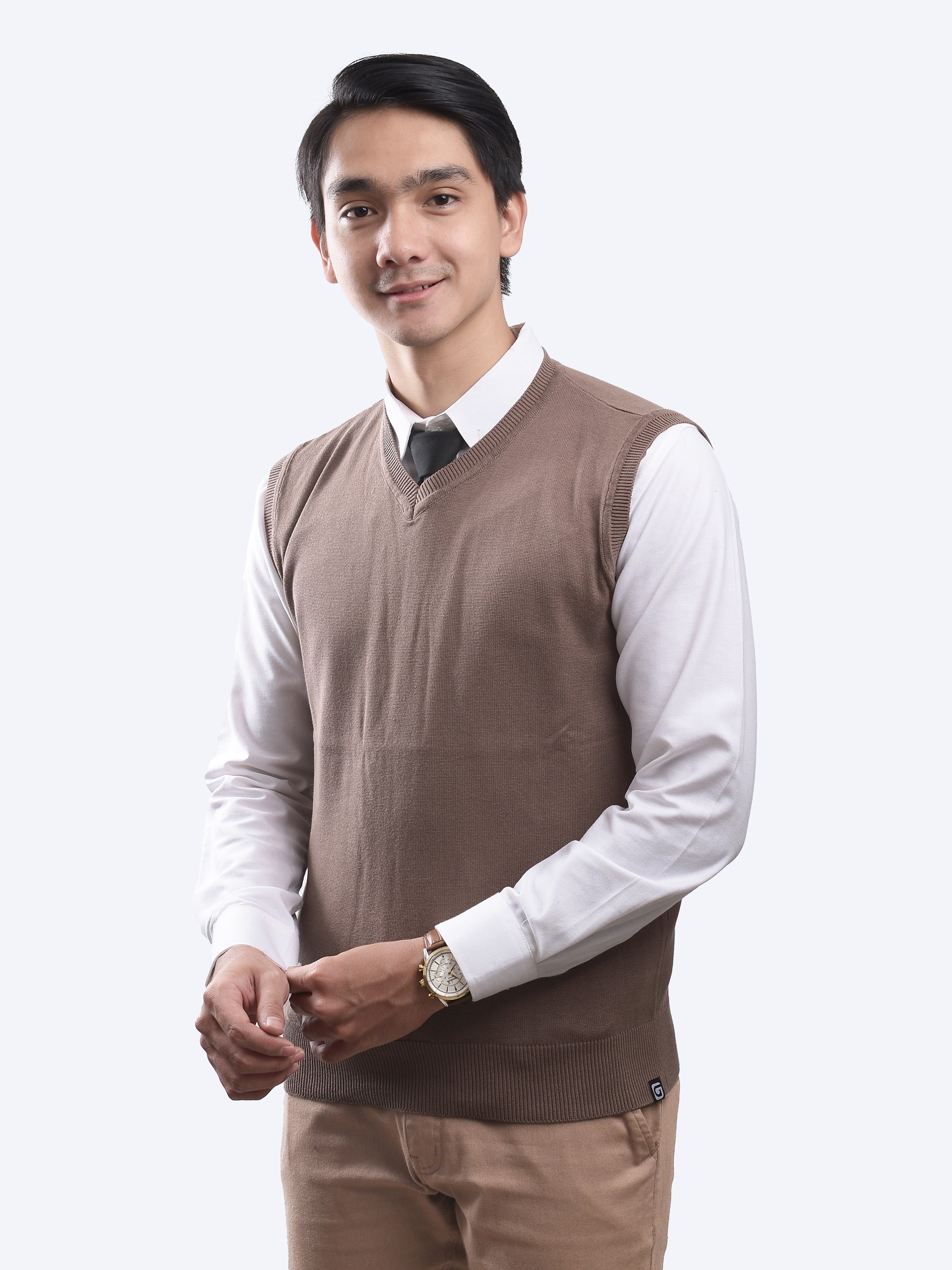 Vest-Knitwear-Gomuda