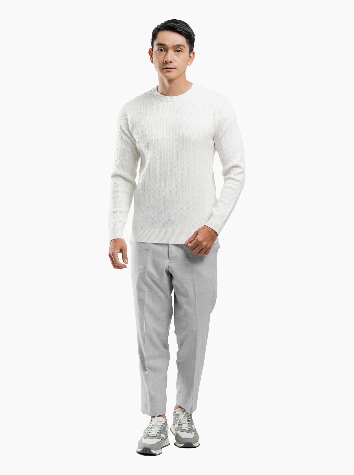 Cable-Crewneck-Knitwear-Gomuda