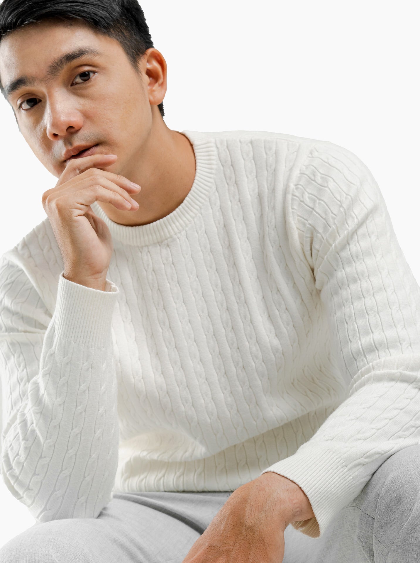 Cable-Crewneck-Knitwear-Gomuda