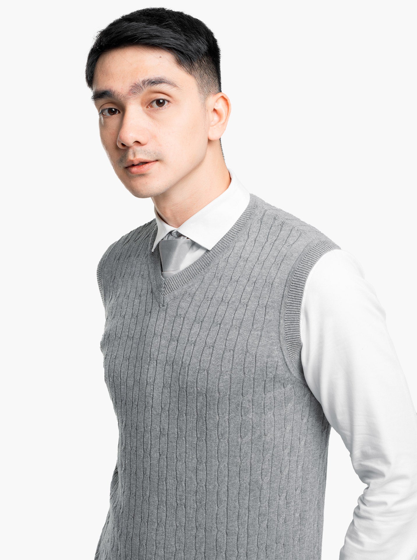 Cable Vest Volcano Ash Knitwear