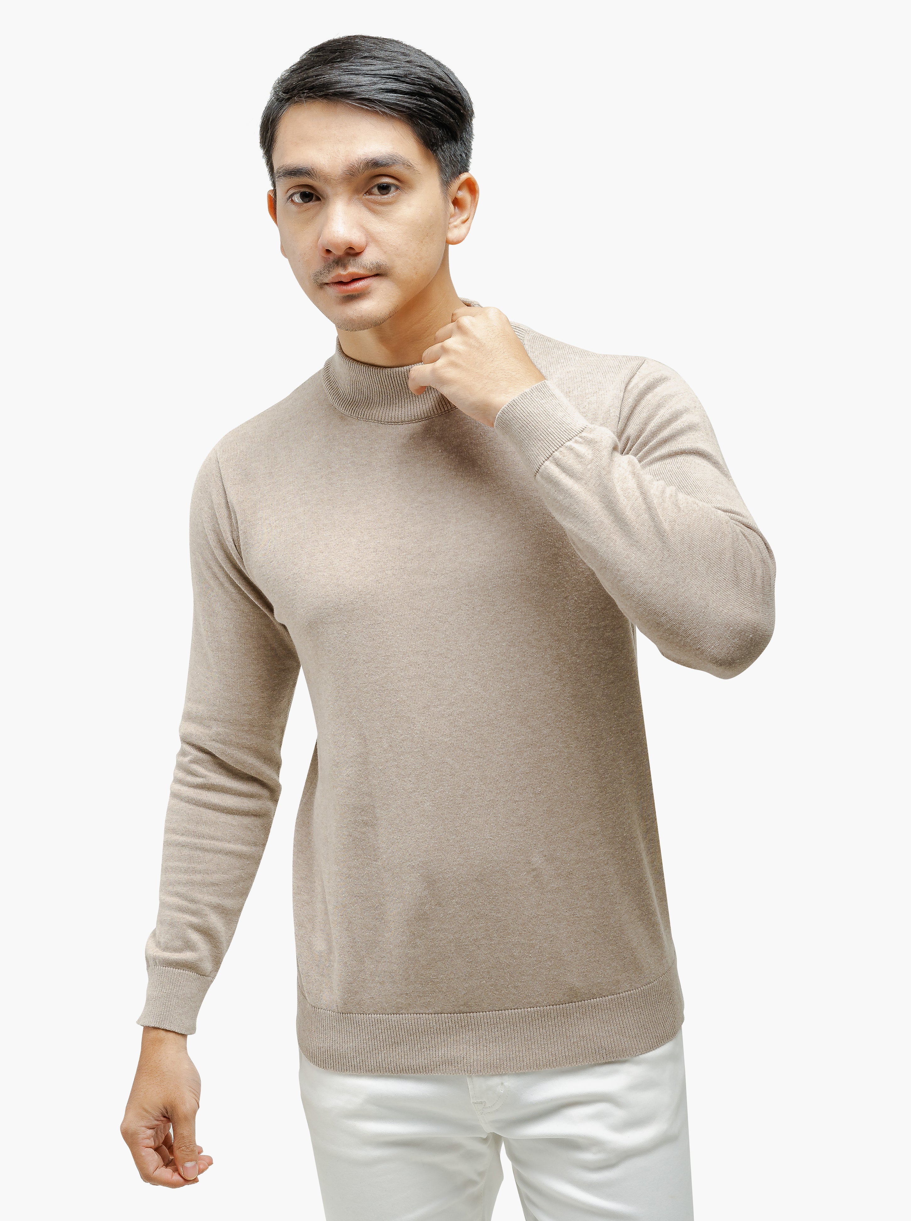 Mock-Turtleneck-Knitwear-Gomuda