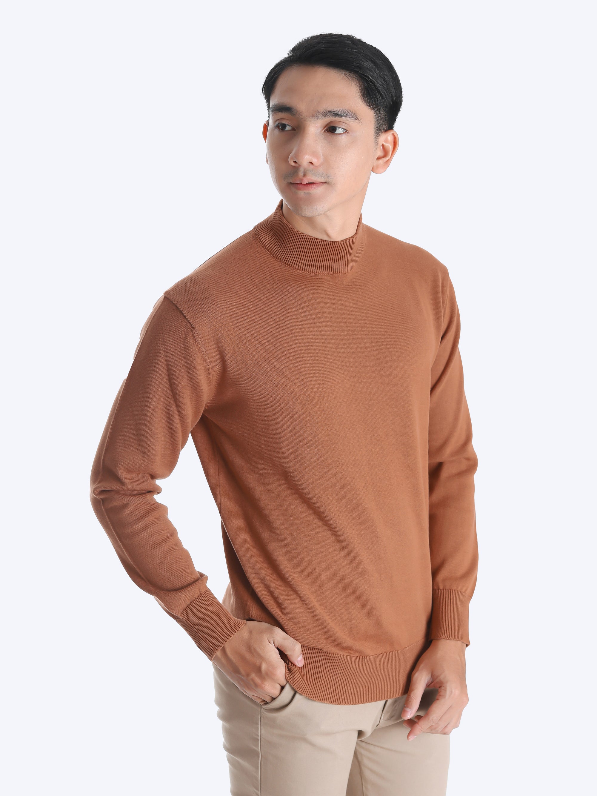 Mock-Turtleneck-Knitwear-Gomuda