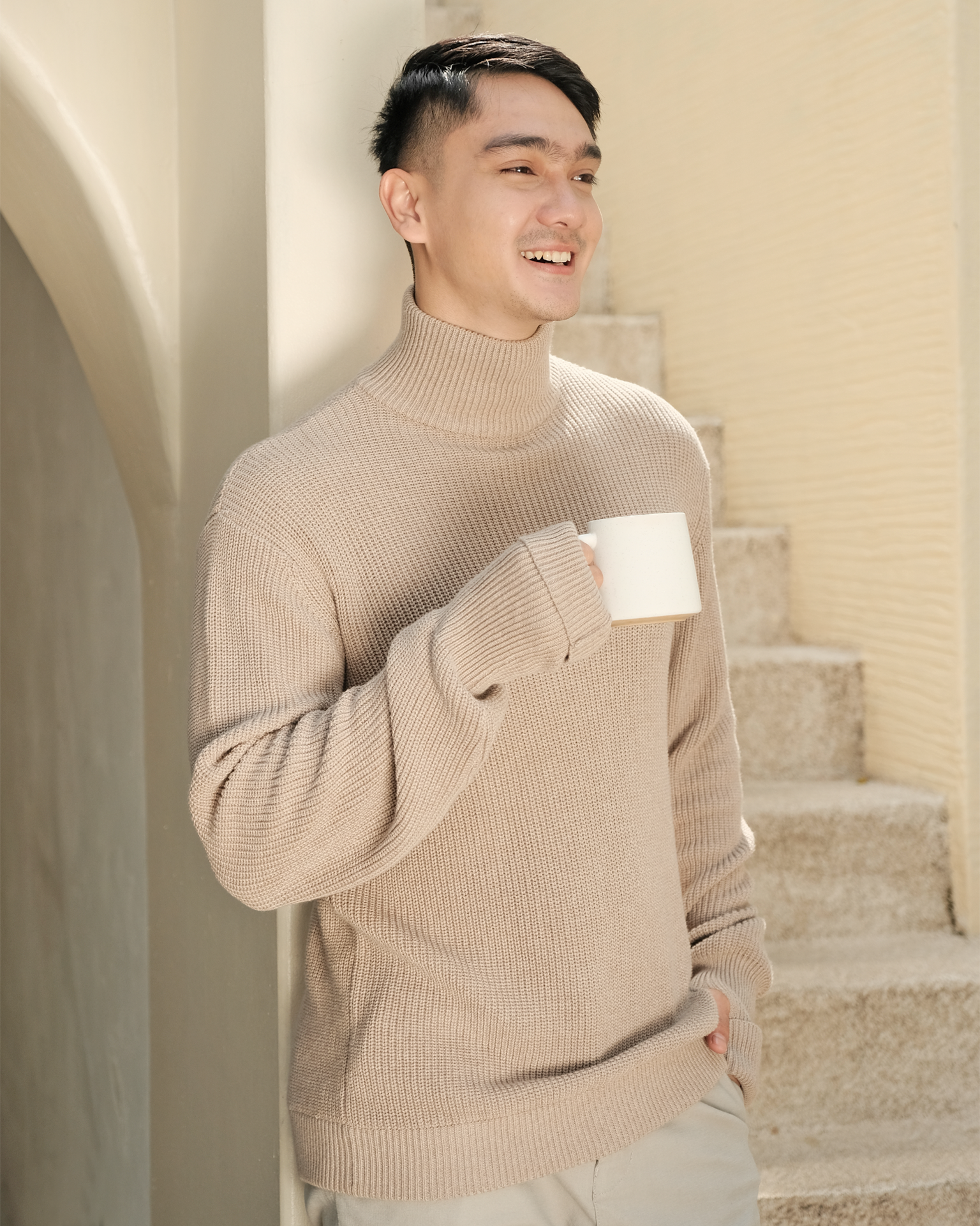 Oversized-Cord-Turtleneck-Thumb-Hole-Knitwear-Gomuda
