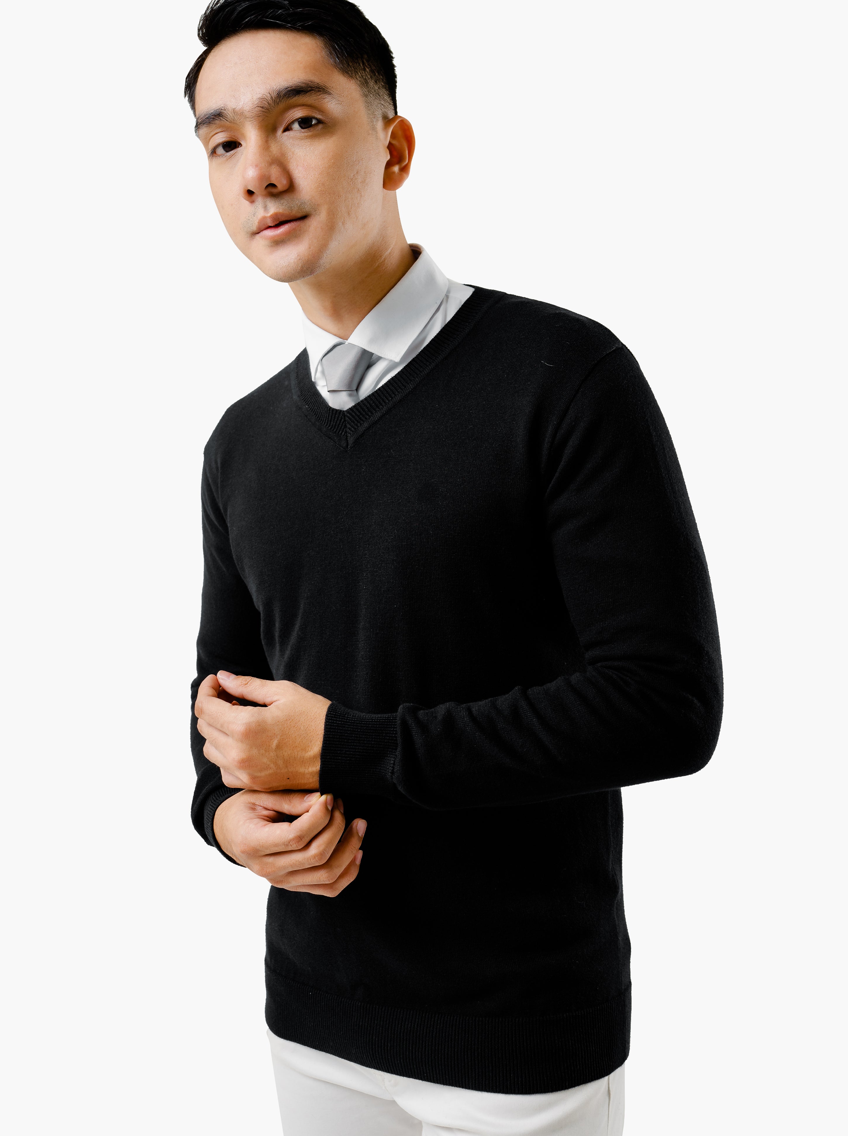 V-Neck-Knitwear-Gomuda