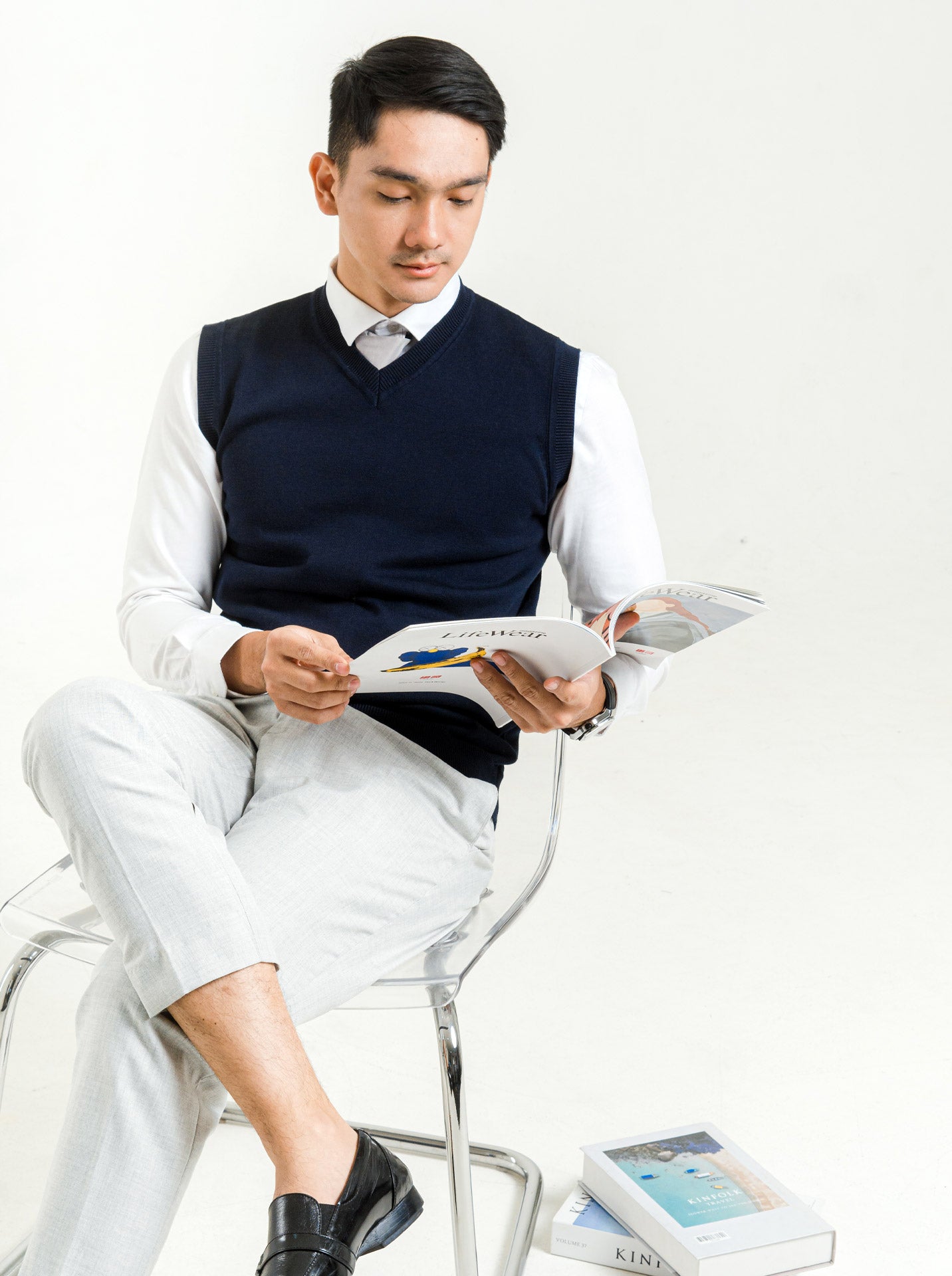 Vest-Knitwear-Gomuda