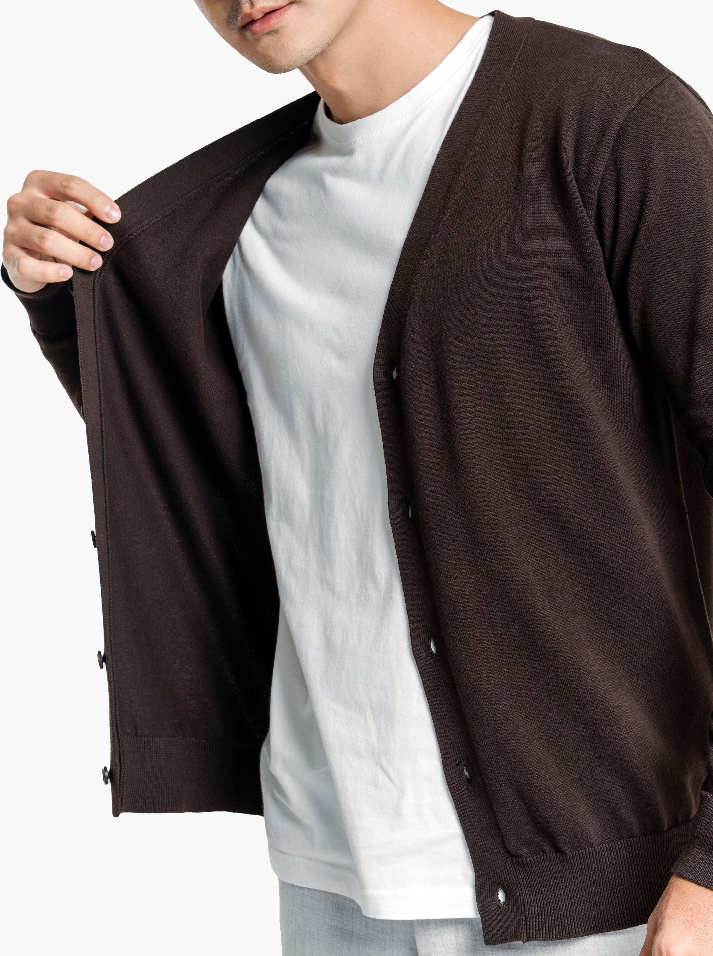 Cardigan-Clean-Knitwear-Gomuda