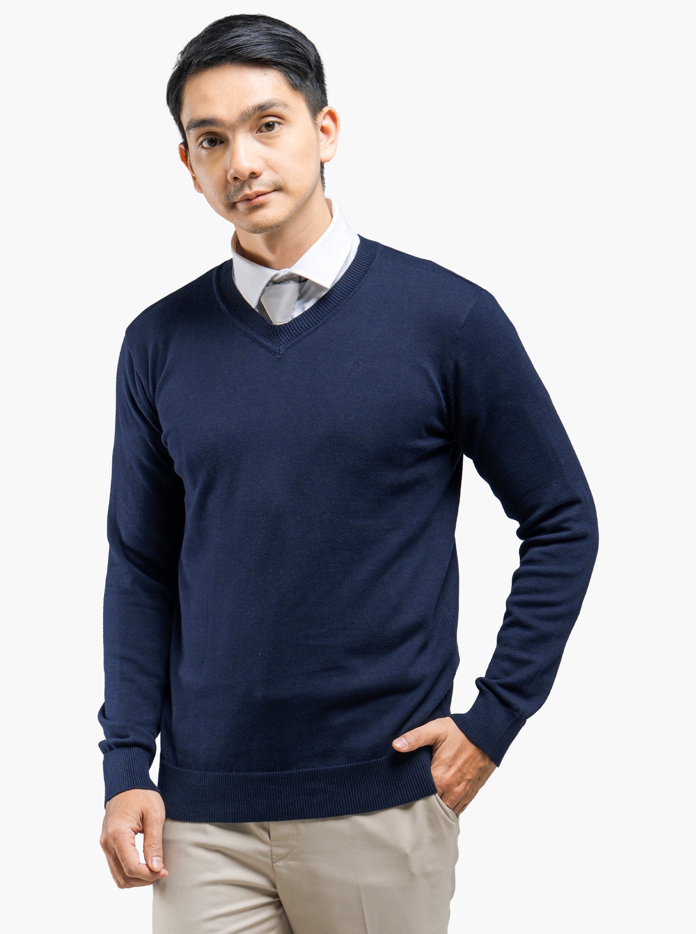 V-Neck Knitwear